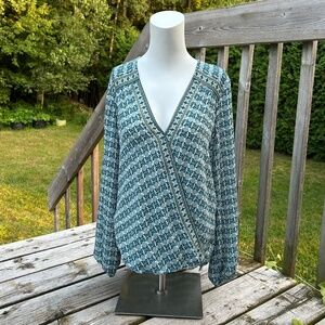 Max Studio⎪Cross Body Blouse